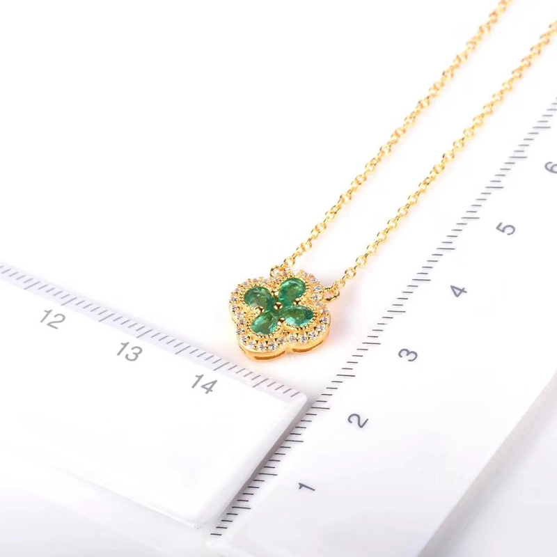 Gold and Diamond Necklace with Emerald