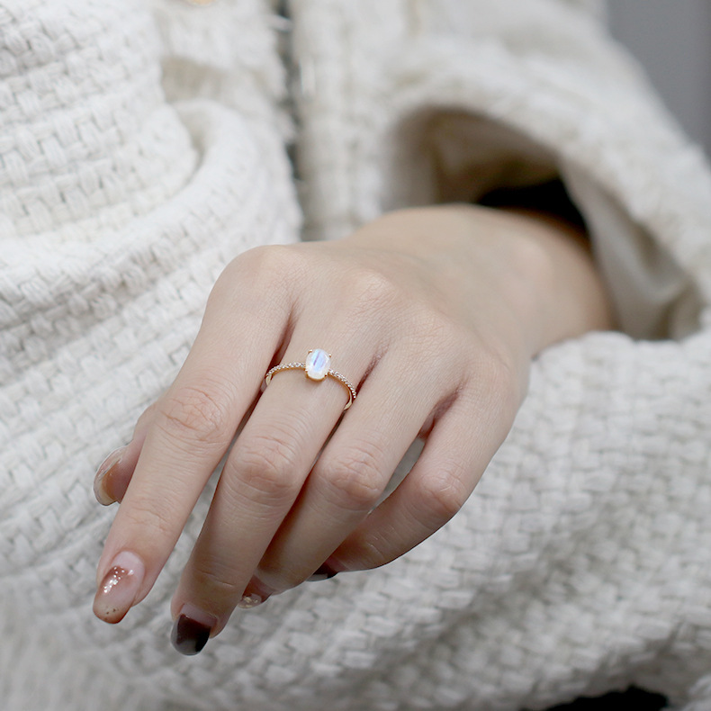 sterling silver moonstone ring