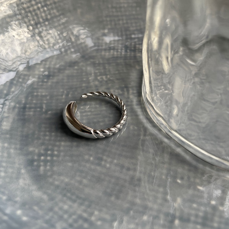 twisted rope ring