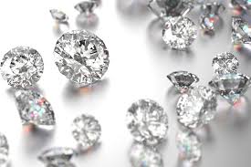 ¿Cuál es la diferencia entre zircon y diamante?